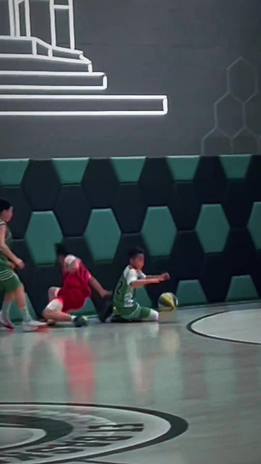 有一種默契叫做從小一起長(zhǎng)大！